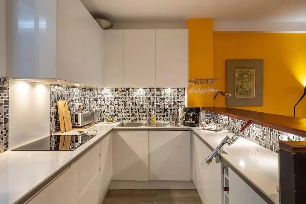 L'Assomption Appartement De Charme Avec Balcon Paris 0*,